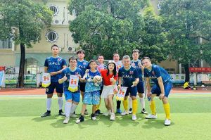 “足”夠精彩！歡創集團“足”夢大龍街首屆五人制男子公益足球賽